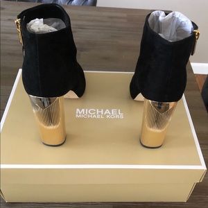 MK Boots. Worn once. Excellent condition